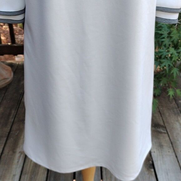 Sharagano White Dress - Picture 3 of 11